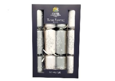Christmas Crackers 12.5" X 8 Silver family Tom Smith